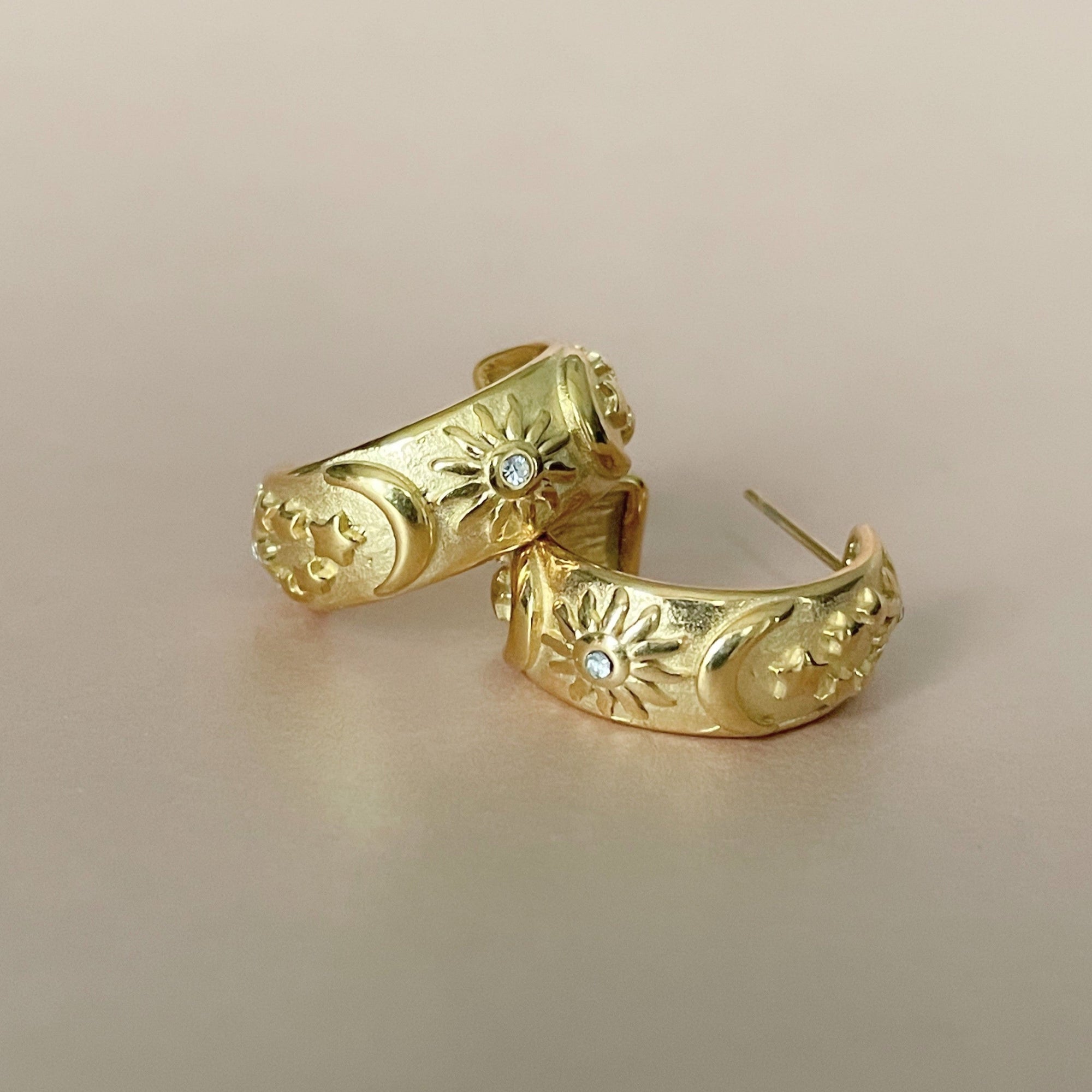 The Luxe Helia Earrings & Bangle Set