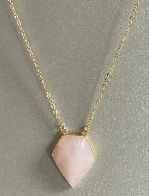 The Mastery of Layering: Chic Combinations with Rose Quartz Necklaces