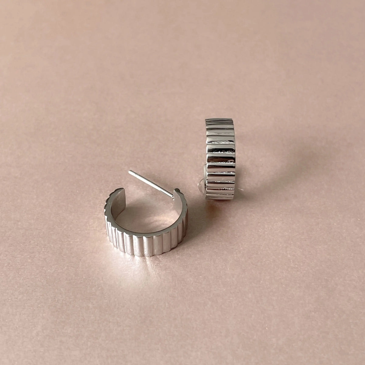 Alexa Ridged Hoops