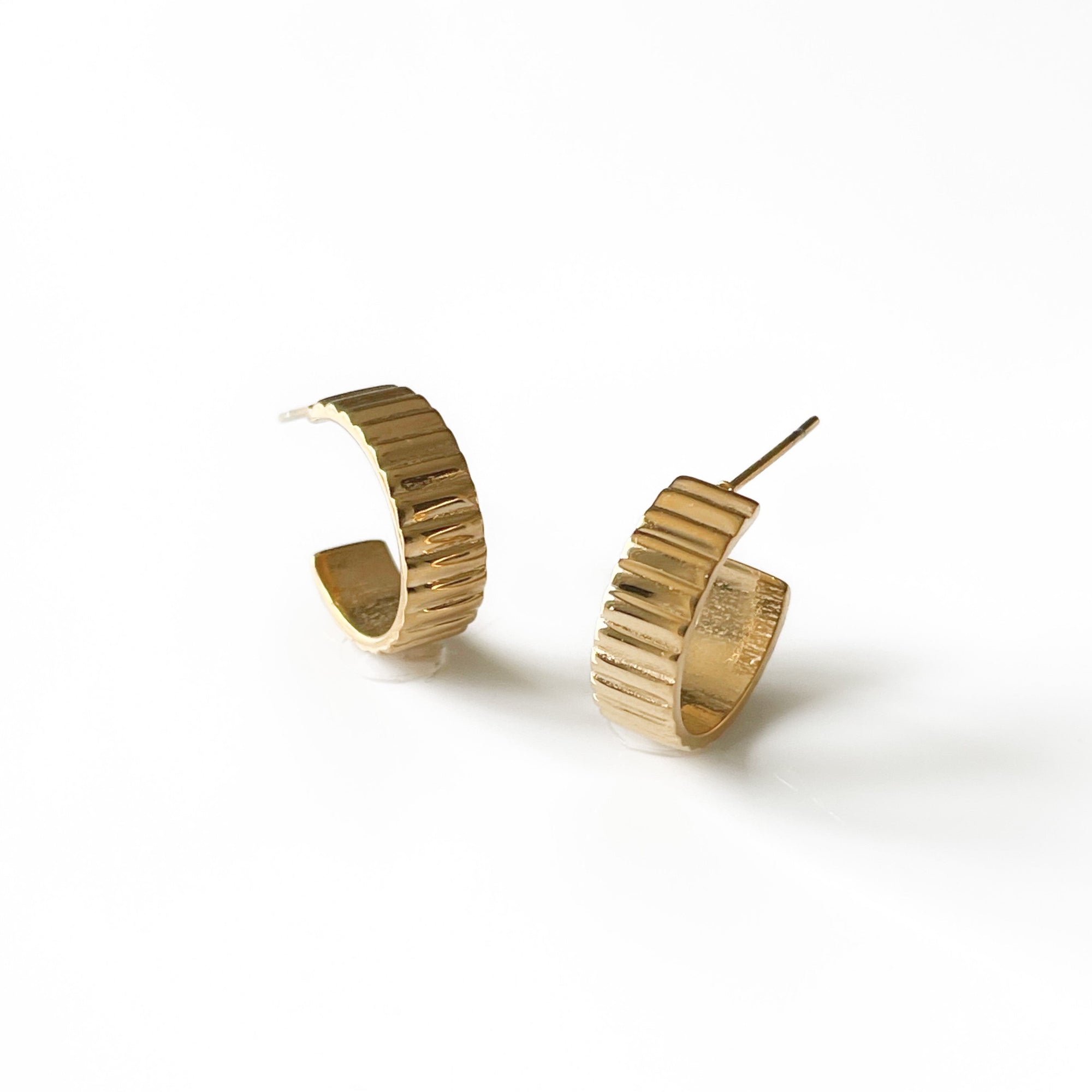 Alexa Luxe 18k Gold Plated Ridged Hoops