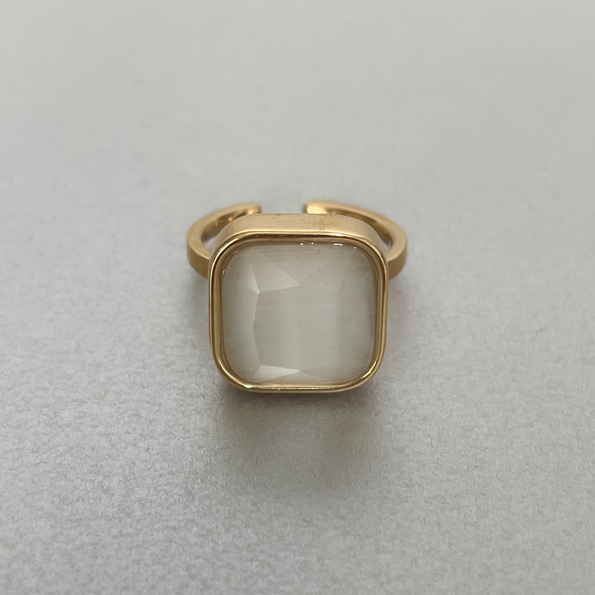 Hestia Luxe 18k Gold Plated White Ring