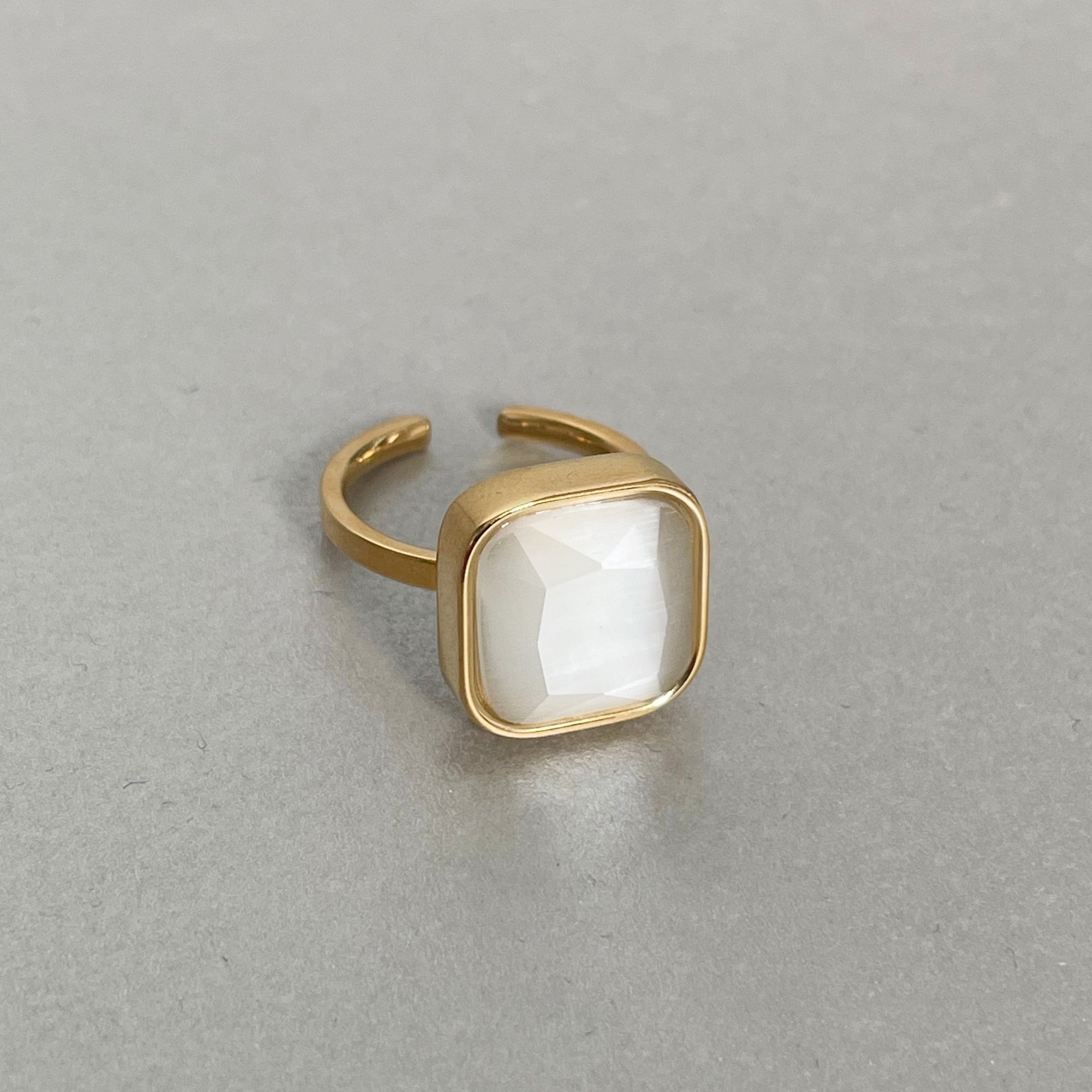 Hestia Luxe 18k Gold Plated White Ring