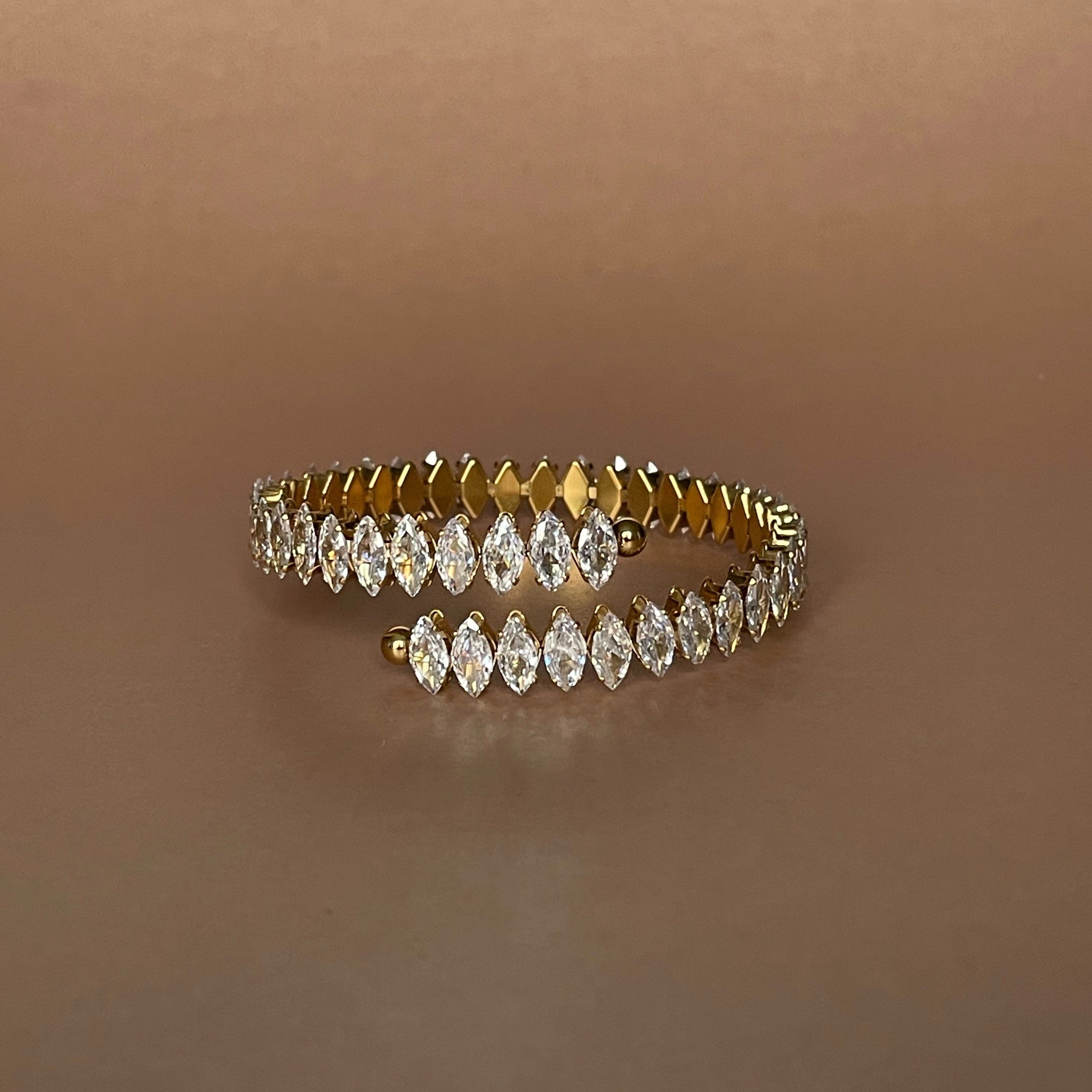 Kusum Luxe 18k Gold Plated Jewelled Bracelet