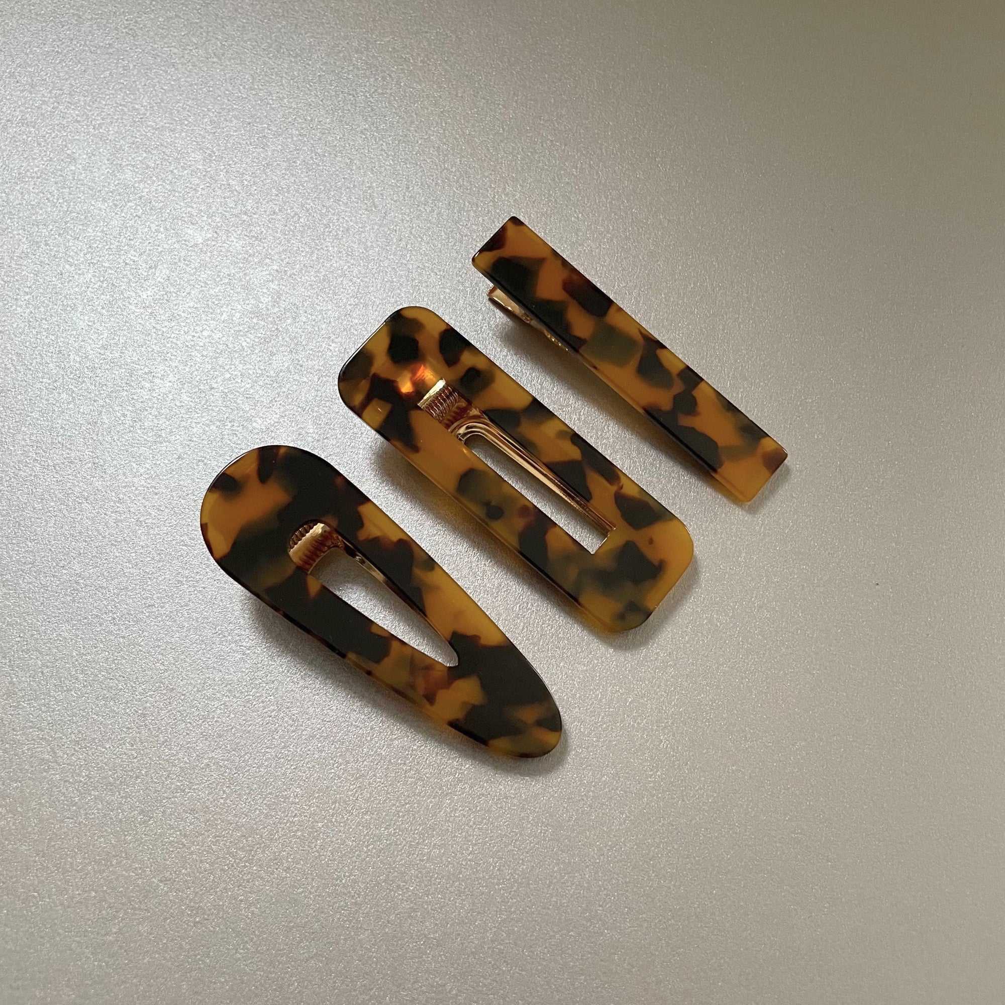 Hema Tortoise Shell Hair Clip Set