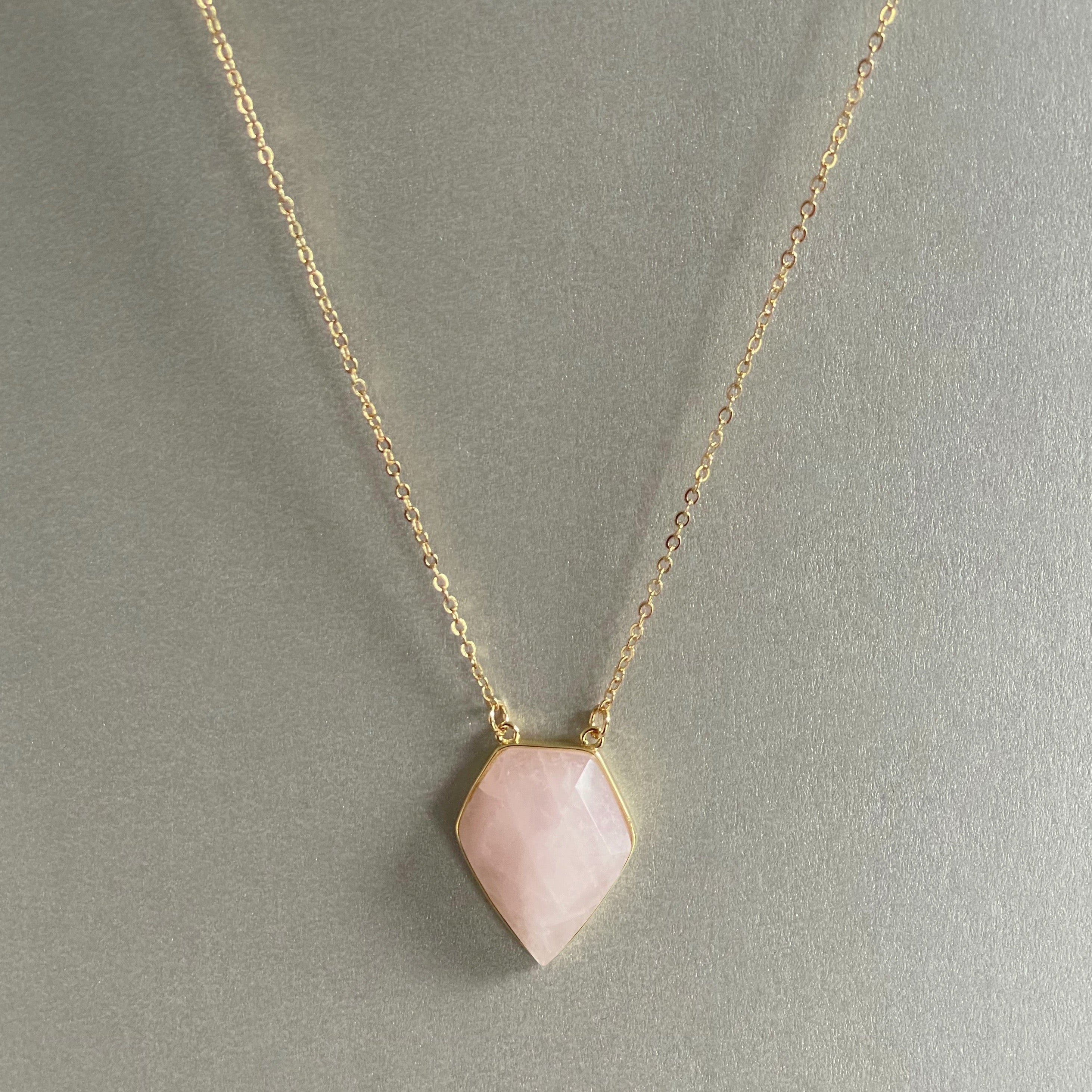 Women's Rose Quartz Necklace 