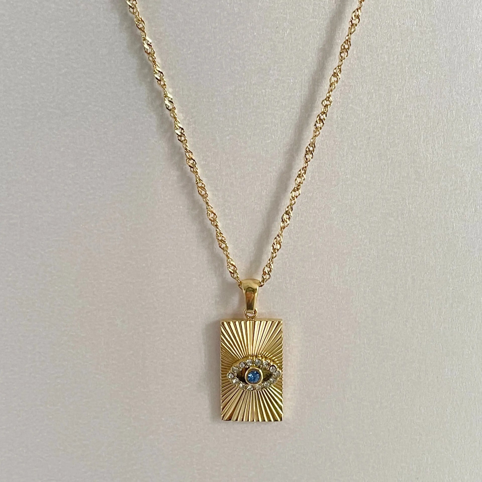 Domenique 18K Pendant Necklace