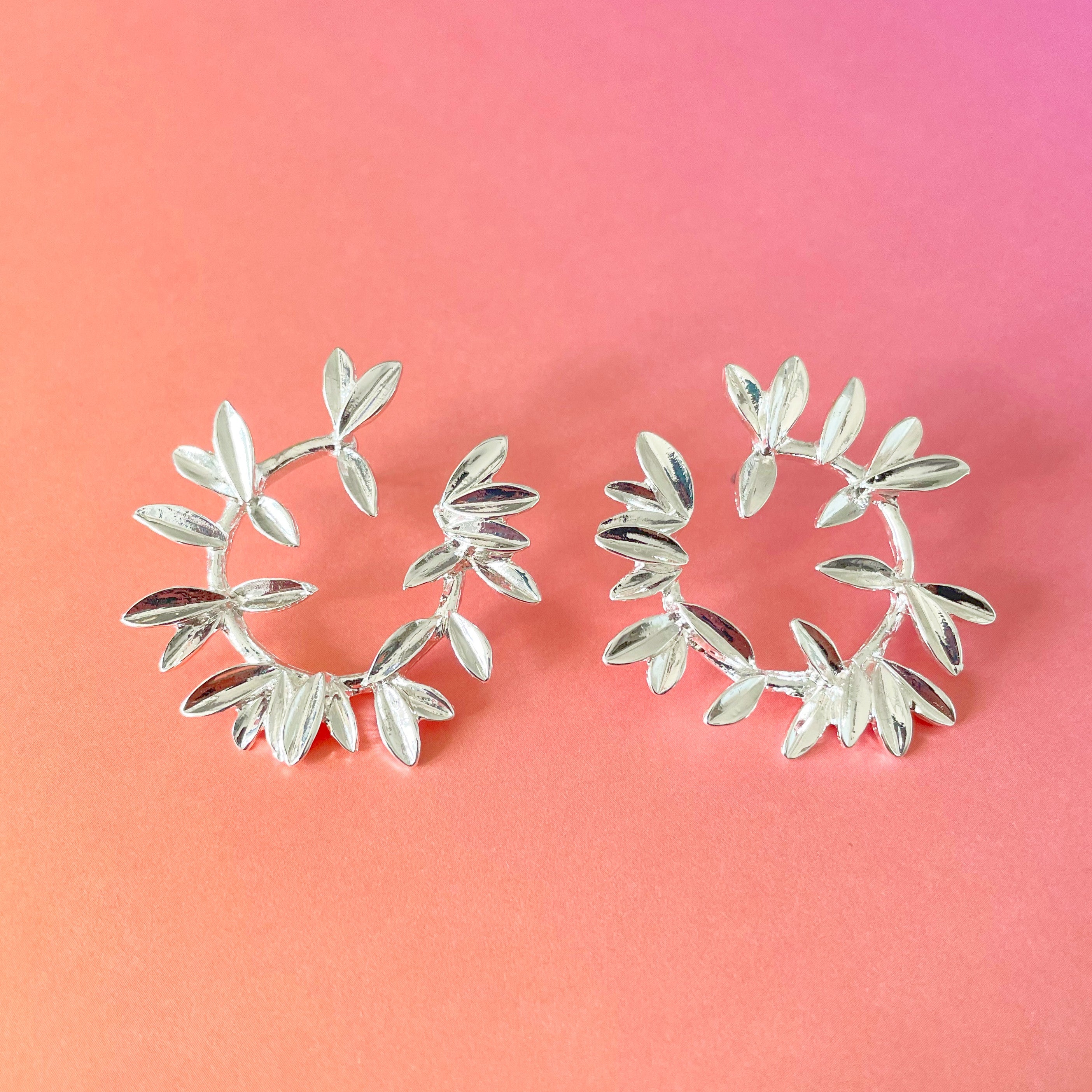 Tia Silver Wreath Earrings
