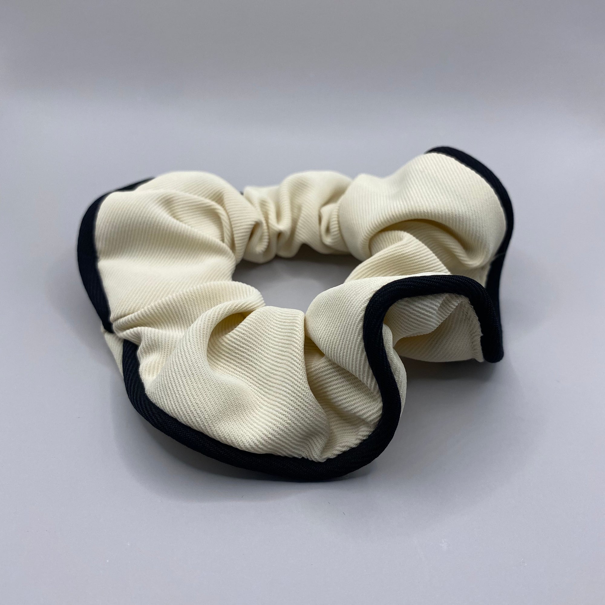 Hair Brooklyn Scrunchie